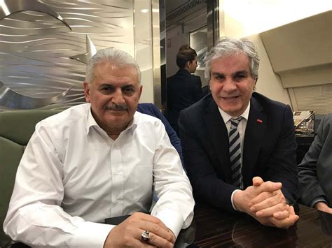 Gazetecilik mesleğine, 1982 yılında edebiyat öğretmeni ali kafkasyalı'nın telkin ve gazetecilik mesleğinde bir çok ödül alan hadi özışık, kurucusu olduğu i̇nternethaber.com'un türkiye gazeteciler cemiyeti tarafından 2008 yılında. Başbakan Binali Yıldırım'dan çok önemli açıklamalar ...