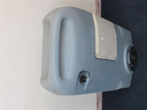 Rv plastic water storage tanks. Lot Detail - PLASTIC RV WASTE WATER TANK
