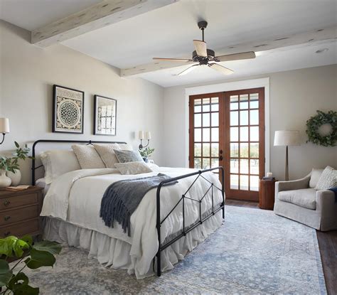 What to know before you buy a fixer upper? Episode 13: Season 5 | Fixer upper bedrooms, Home bedroom ...