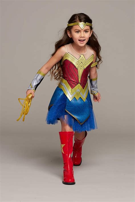 Einen überblick über die einzelnen zeitabschnitte gibt es hier. Mädchen-Kostüme & -Verkleidungen 4-6 Wonder Woman Justice ...