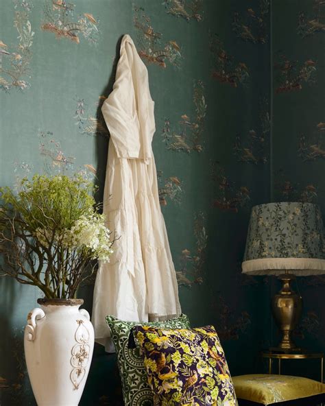 Chinoiserie Wallpaper In Coconut From The Wallpaper Compendium