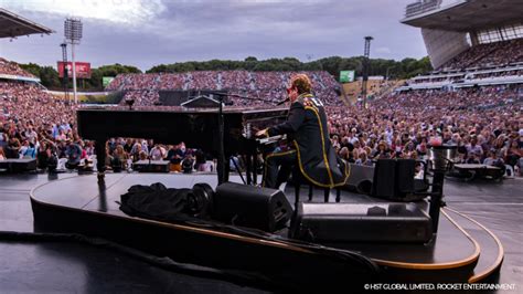 Your Chance To See Elton John At Dodger Stadium November 20 2022 Dcn