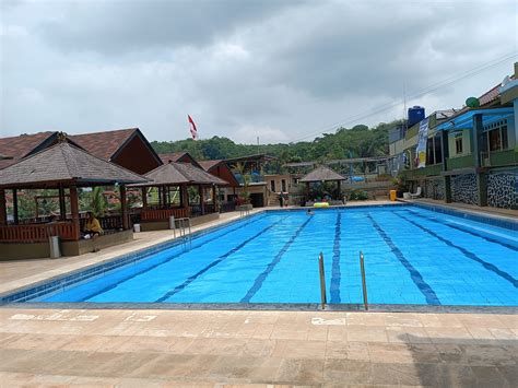 Wisata Alam Parung Tasikmalaya. Daya Tarik, Tiket, Lokasi dan