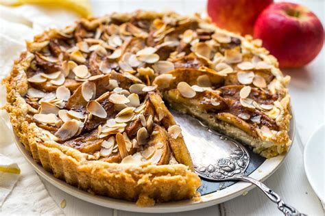 Apfel - Quark - Kuchen mit Mürbeteig-Boden Rezept