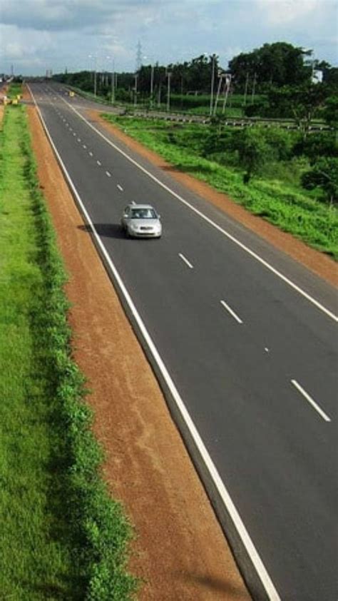 Top 10 Longest National Highways In India