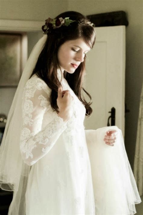 This is a 1970's priscilla of boston 3 pc. Molly, stunning in a 1960s wedding dress by Priscilla of ...