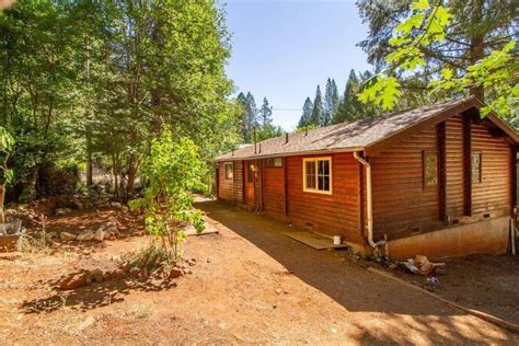 We have seven large cabins available. Charming cabin on 20 acres in the quaint town of ...