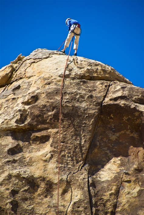Man Rock Climbing Joshua Tree National Park Stock Image Image Of