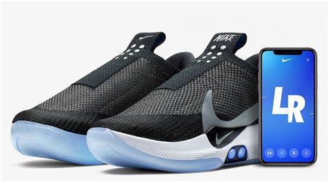 Ver más ideas sobre calcetines de nike, zapatilla para correr, zapatos deportivos. Sin cordones: Nike lanzó unas zapatillas que se ajustan con una app (y son usables) | La Voz