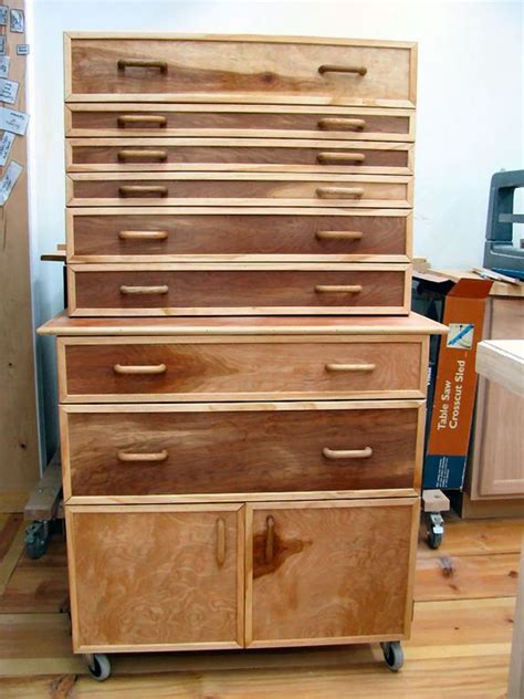 Get 500+ tool plans and more! Tool Cabinet-1 | Wood tool box, Woodworking projects ...