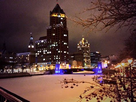 Magnificent Milwaukee On A Cold Winter Night Best Cities Milwaukee