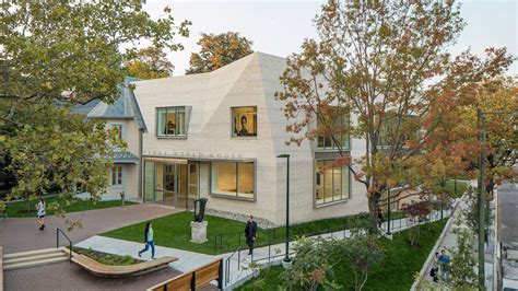 1100 Architect Extends Historic Residence To Create New University Of