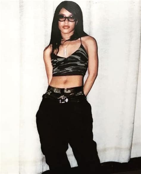 Aaliyah At Big Uns Birthday Party In August 1997 Aaliyah Outfits