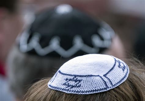 German Jews Warned Against Wearing Skullcaps In Public