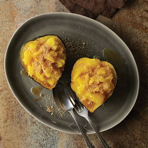 Roasted Acorn Squash With Brown Butter And Vanilla Crumbs Recipe From H E B