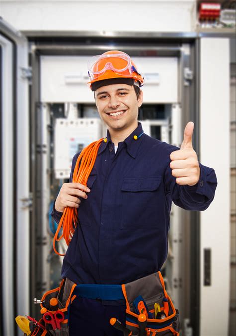 5 Traits And Qualities Of A Good Electrician Electrical Repair