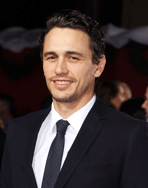 James edward franco (born april 19, 1978) is an american actor. James Franco Works His Six-Pack Abs With Flowing Wig on Set