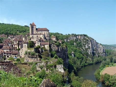 From wikimedia commons, the free media repository. Hotels, Gîtes et Chambres d'hôtes à proximité à Saint-Cirq ...