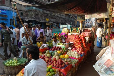 Crawford market is one of the busiest markets in south mumbai selling fruits, vegetables and poultry. Fruit Market - India Travel Forum | IndiaMike.com