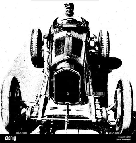 Louis Chiron, vainqueur du Grand Prix de Marseille 1933 Stock Photo - Alamy
