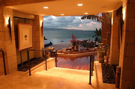 They say that business is where the heart is, and the space in which you spend the most time eventually becomes part of who you are. Tiger Woods' Home In Hawaii Hoax Email