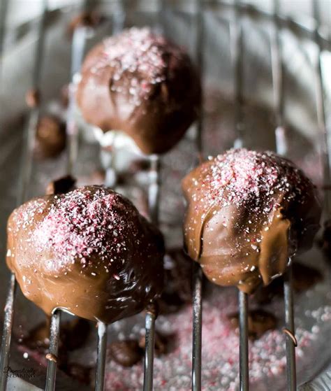 Peppermint Ice Cream Truffles - Domestically Speaking