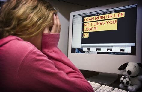 How to Deal with Cyberbullying Effectively and Permanently - 1redDrop