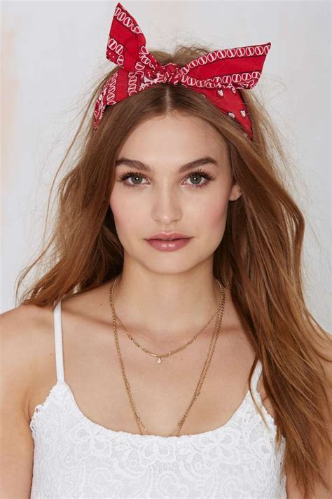 People loved saturated colors, flamboyant patterns, and durable. Lucy Bandana Headband | Bandana headband, Bandana ...