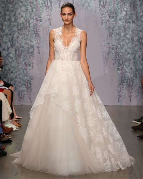 Monique Lhuillier Fall 2016 Wedding Dress Collection Martha Stewart