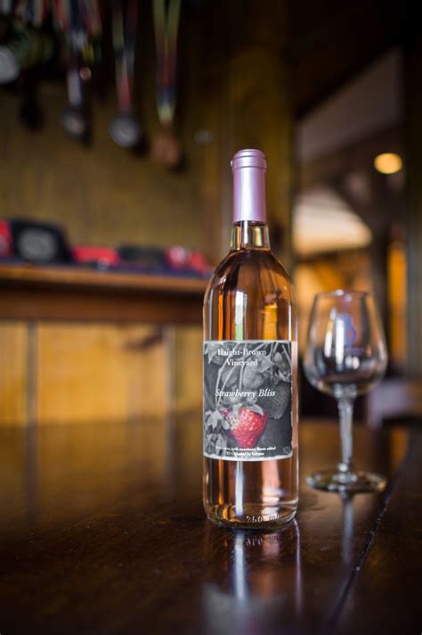 Haight-Brown Vineyard - Litchfield, CT @Connecticut (CT) Wine Trail