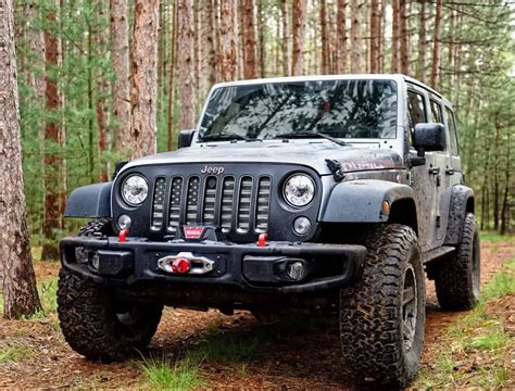 How To Tell The Difference Between A Tj And Jk Wrangler Jeep Kingdom