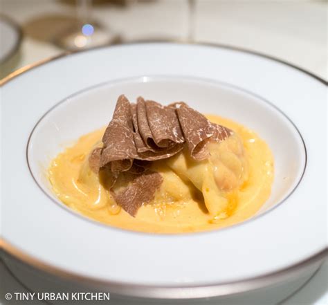 L'ambroisie in paris, france offers a sublime interior. L'Ambroisie Paris - Tiny Urban Kitchen