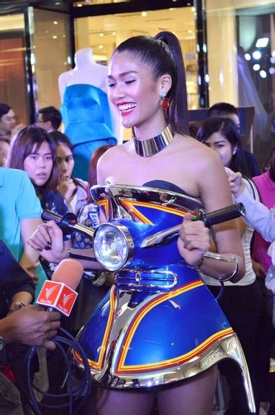 Aniporn Chalermburanawong Miss Universe Thailand 2015 Celebrated At The Siam Paragon Pride Of