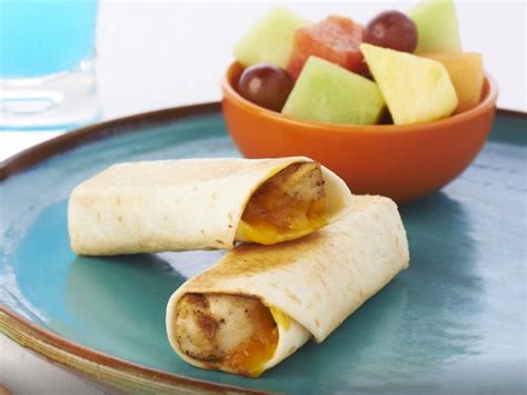 However, you must grab a friend or boo in order to do so. Healthy Fast Food Picks for Kids from Coast to Coast ...