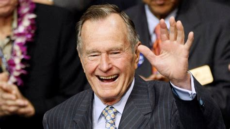 World Pays Tribute To George Bush Senior Bbc News
