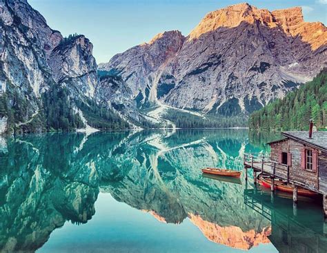 Lago Di Braies The Most Beautiful Lakes Of Dolomites Lago Di Braies