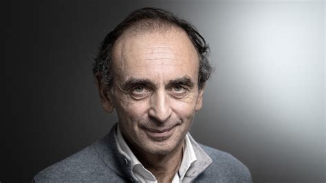 « il faut en passer par le peuple. Européennes : Zemmour a refusé la troisième place sur la liste du Rassemblement national ...