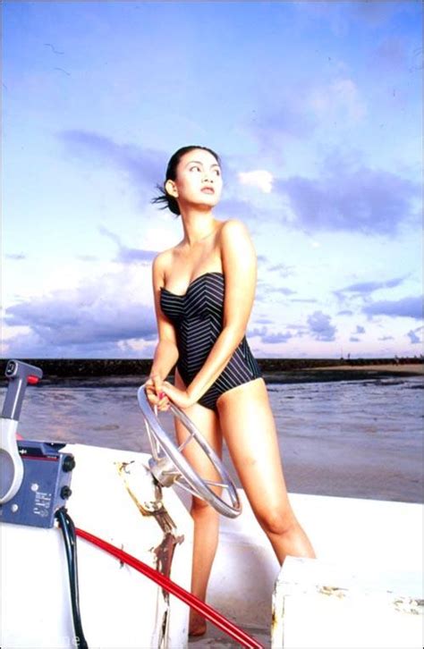 Foto Hot Syur Bikini Upskirt Artis Indonesia Foto Bikini Dian Nitami