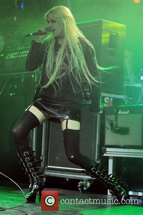 The Pretty Reckless New Album Are Critics Rocking Out To Going To