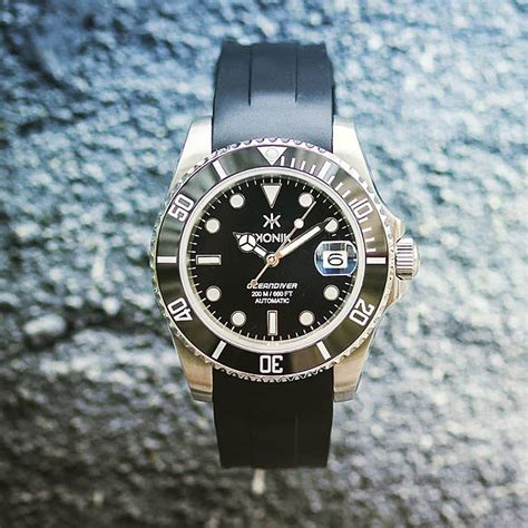 Live streaming extends your reach, and gives remote viewers a sense of connection. Ikonik OceanDiver Classic ocdvr-sst001-rbr - automatic watches