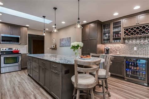 2021 Kitchen Design Trends Kitchen Remodel Design Tech Remodeling