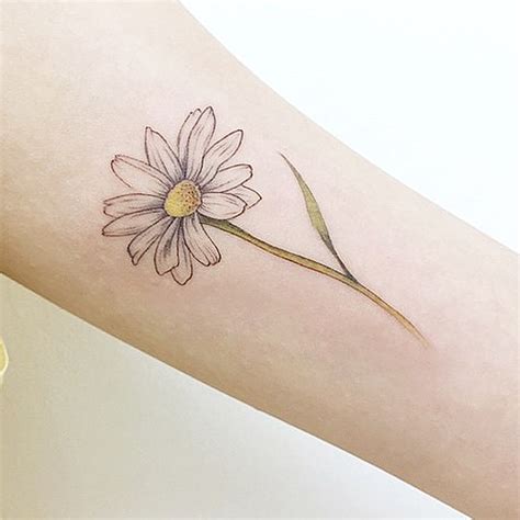 Top Elegant Minimalist Daisy Tattoo In Coedo Com Vn