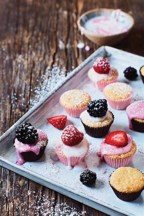 Dust a clean surface and a rolling pin with flour and roll out your puff pastry until it's just over 0.5cm thick. Jamie Oliver Biscuit Cake | Biskuitkuchen, Leckere ...
