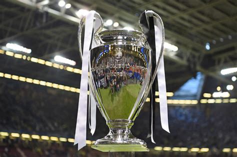How Heavy Is The Champions League Trophy European Cup Is A Whopper