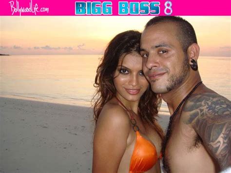 Bigg Boss 8 Who Is This Mystery Man With Sonali Raut Bollywood News And Gossip Movie Reviews