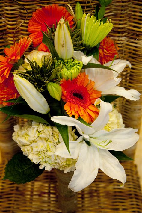 6 ways to save your blooms. DIY Bridal bouquet... Order flowers from your local ...