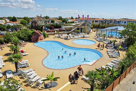 para descubrir en châtelaillon plage cerca del camping turistico le village corsaire des 2