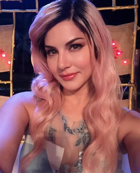 Meet Sunny Leone The Hairstyle Junkie Lifestyle Gallery News The
