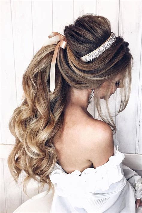 Modern Pony Tail Hairstyles Ideas For Wedding Wedding Forward Tail Hairstyle Wedding