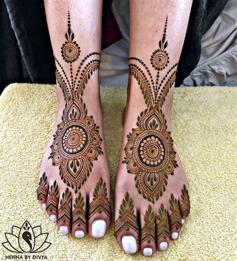 50 Leg Mehndi Design Images To Check Out Before Your Wedding Bridal Mehendi And Makeup